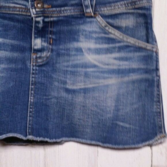 Sicko 19 by Pull & Bear Denim Mini Skirt Size 28 - Picture 2 of 8